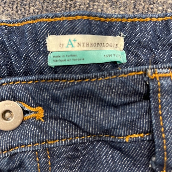 Pilcro relaxed fit jeans. Worn once. Size 16W. EUC - Picture 2 of 4